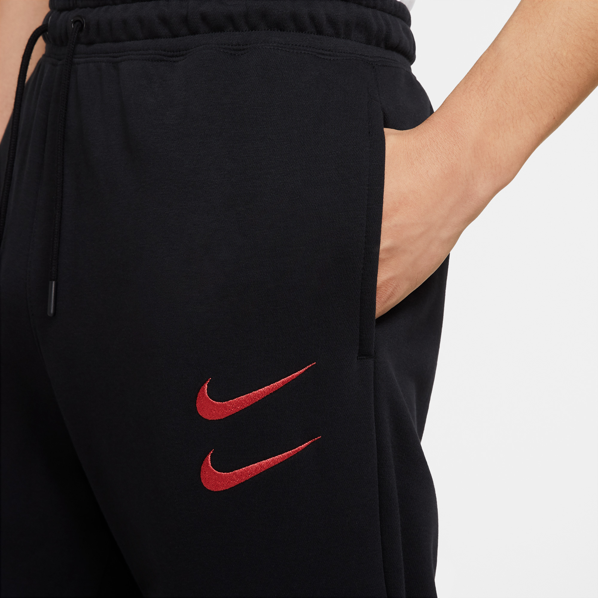 Nike Sportswear Swoosh Erkek Siyah Eşofman Altı