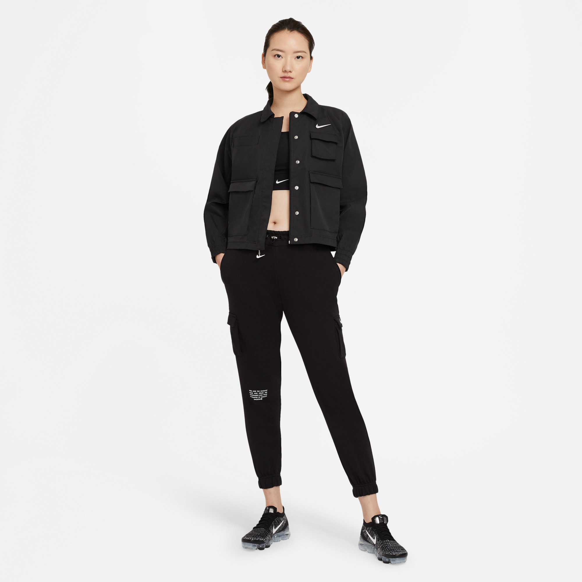 Nike Sportswear Swoosh Kadın Siyah Ceket