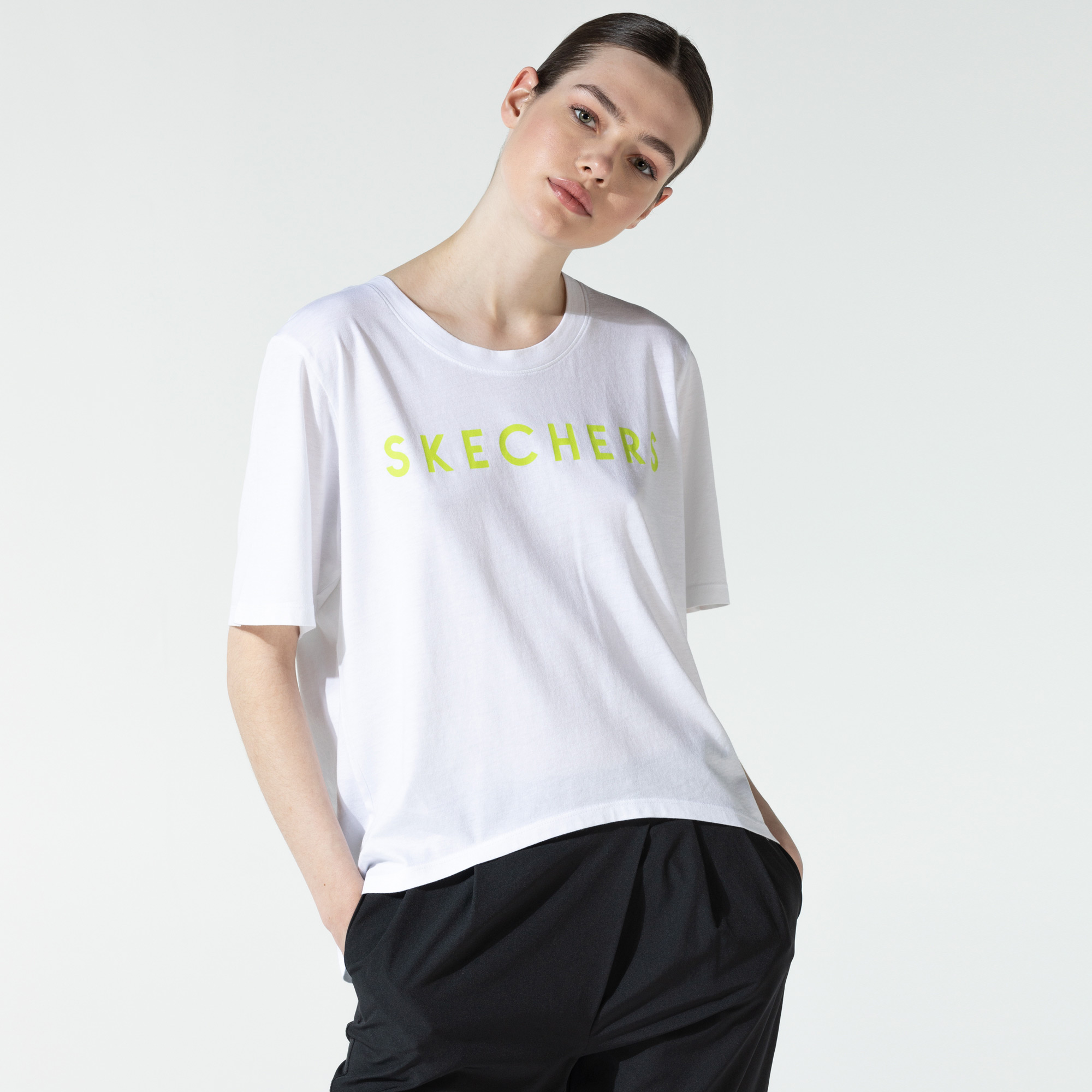 Skechers Kadın Beyaz T-Shirt