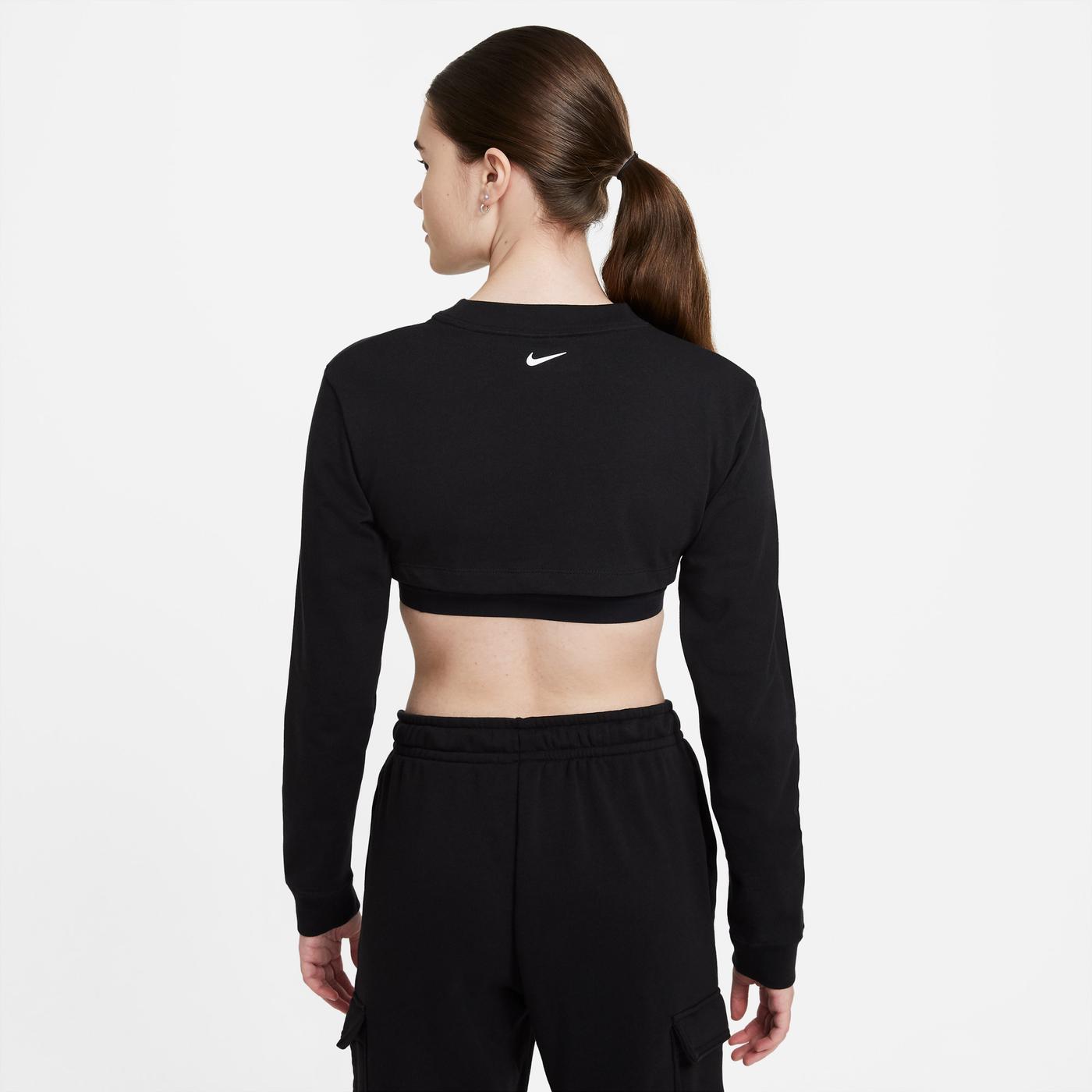 Nike Sportswear Kadın Siyah Crop T-Shirt