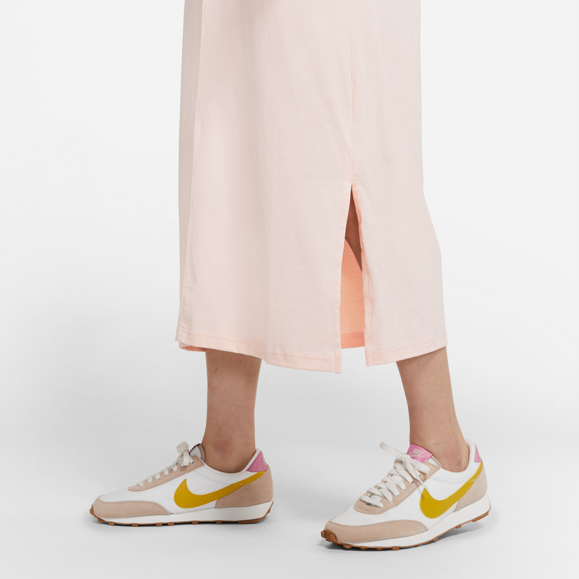 Nike Sportswear Earth Day Fit Kadın Pembe Elbise