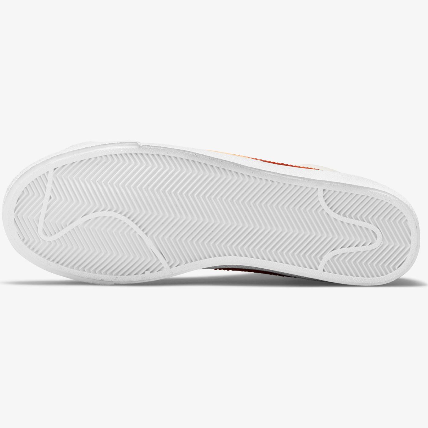 Nike Blazer Mid 77 Kadın Beyaz Spor Ayakkabı