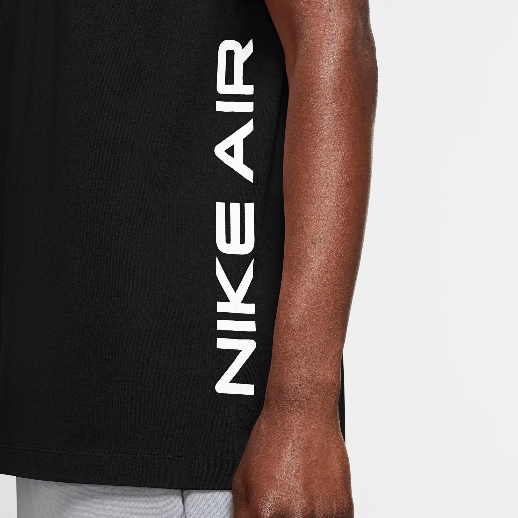 Nike Sportswear Air HBR 2 Erkek Siyah T-Shirt