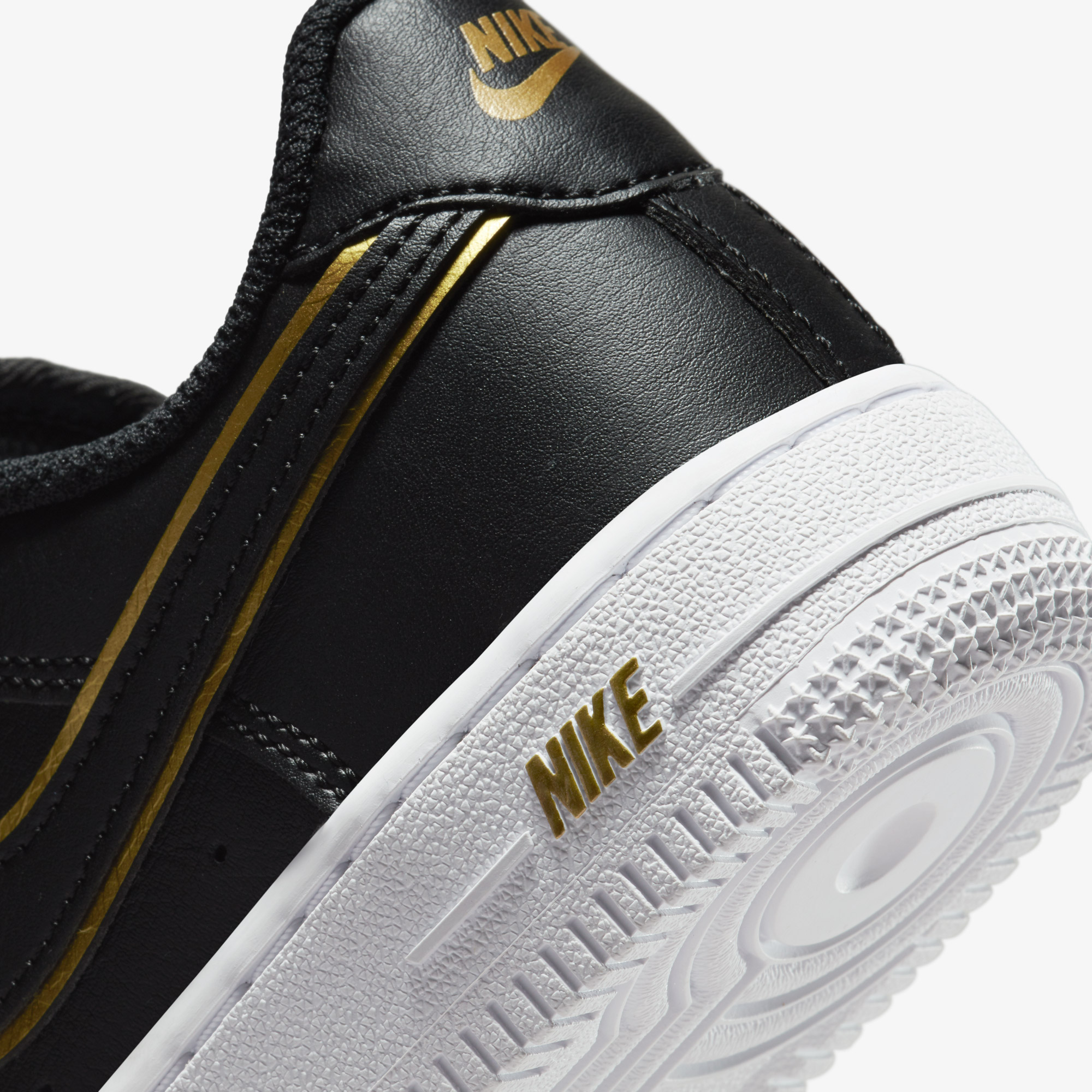 Nike Force 1 LV8 Çocuk Siyah Spor Ayakkabı