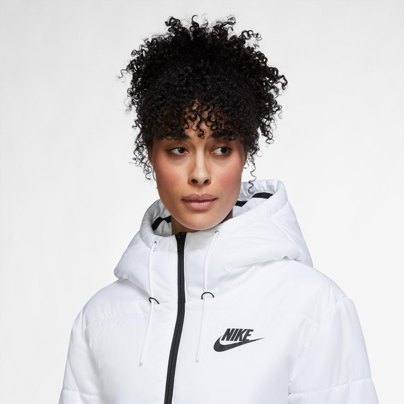 Nike Sportswear Therma Fit Repel Classic Kadın Beyaz Mont