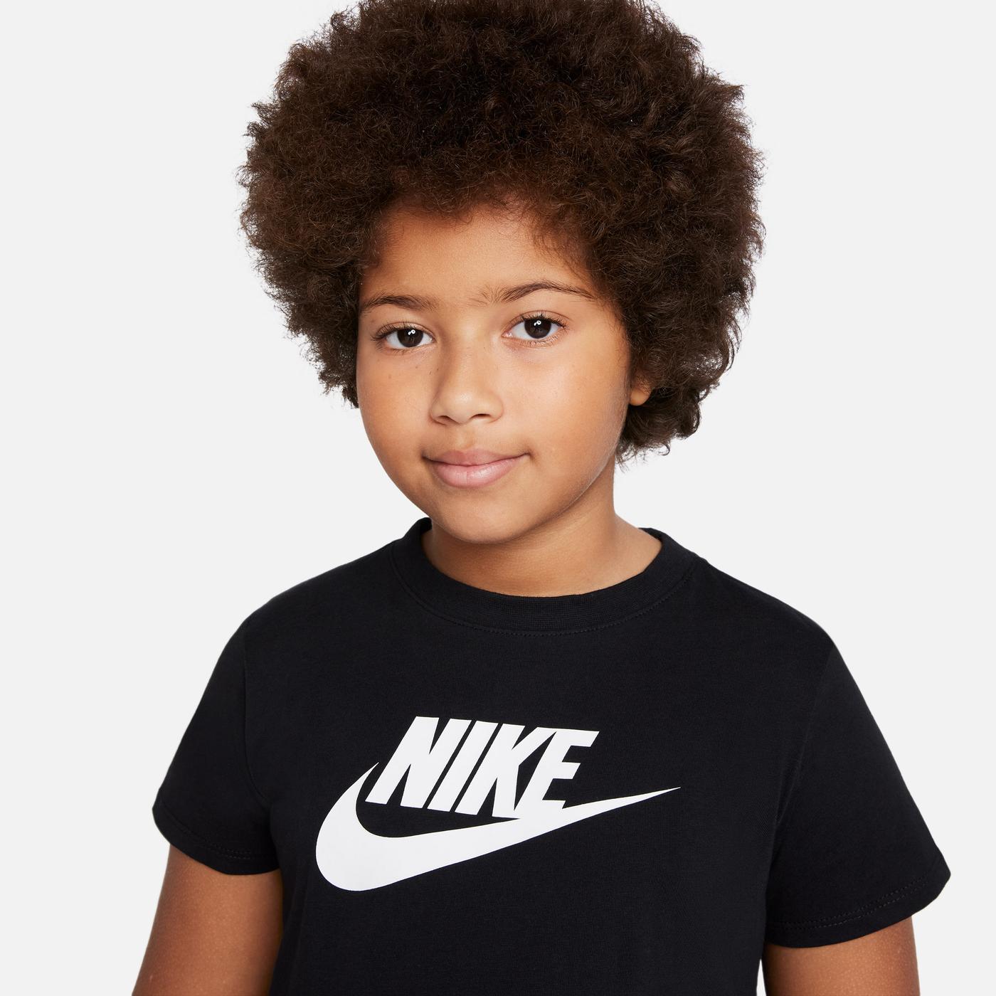 Nike Sportswear Cropped Çocuk Siyah T-shirt