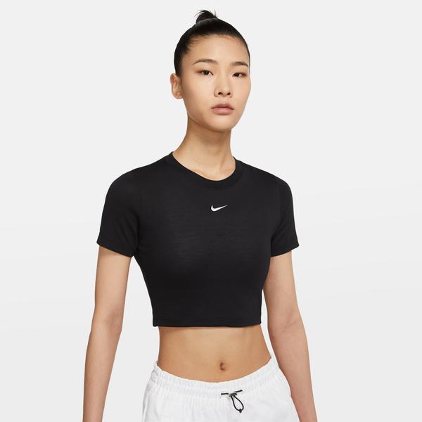 Nike Sportswear Essential Kadın Siyah T-Shirt