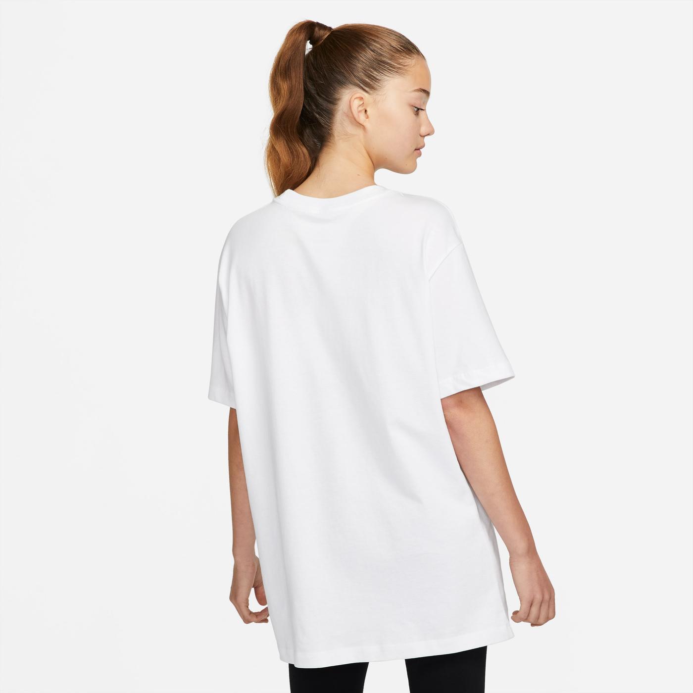 Nike Sportswear Kadın Beyaz T-Shirt