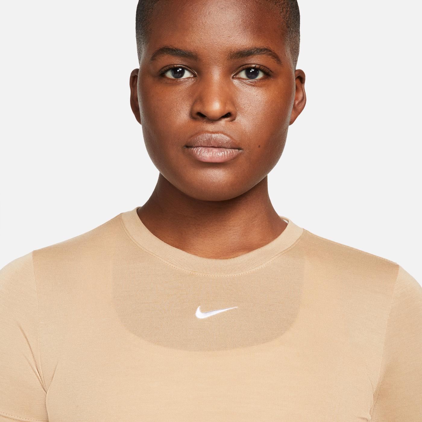 Nike Sportswear Essential Crop Kadın Pembe T-Shirt