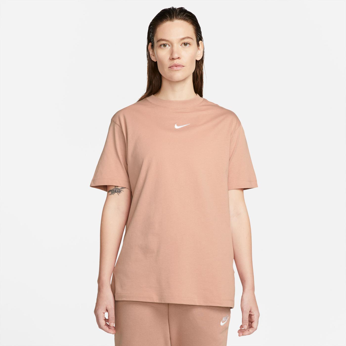 Nike Sportswear Essentials Kadın Pembe T-Shirt