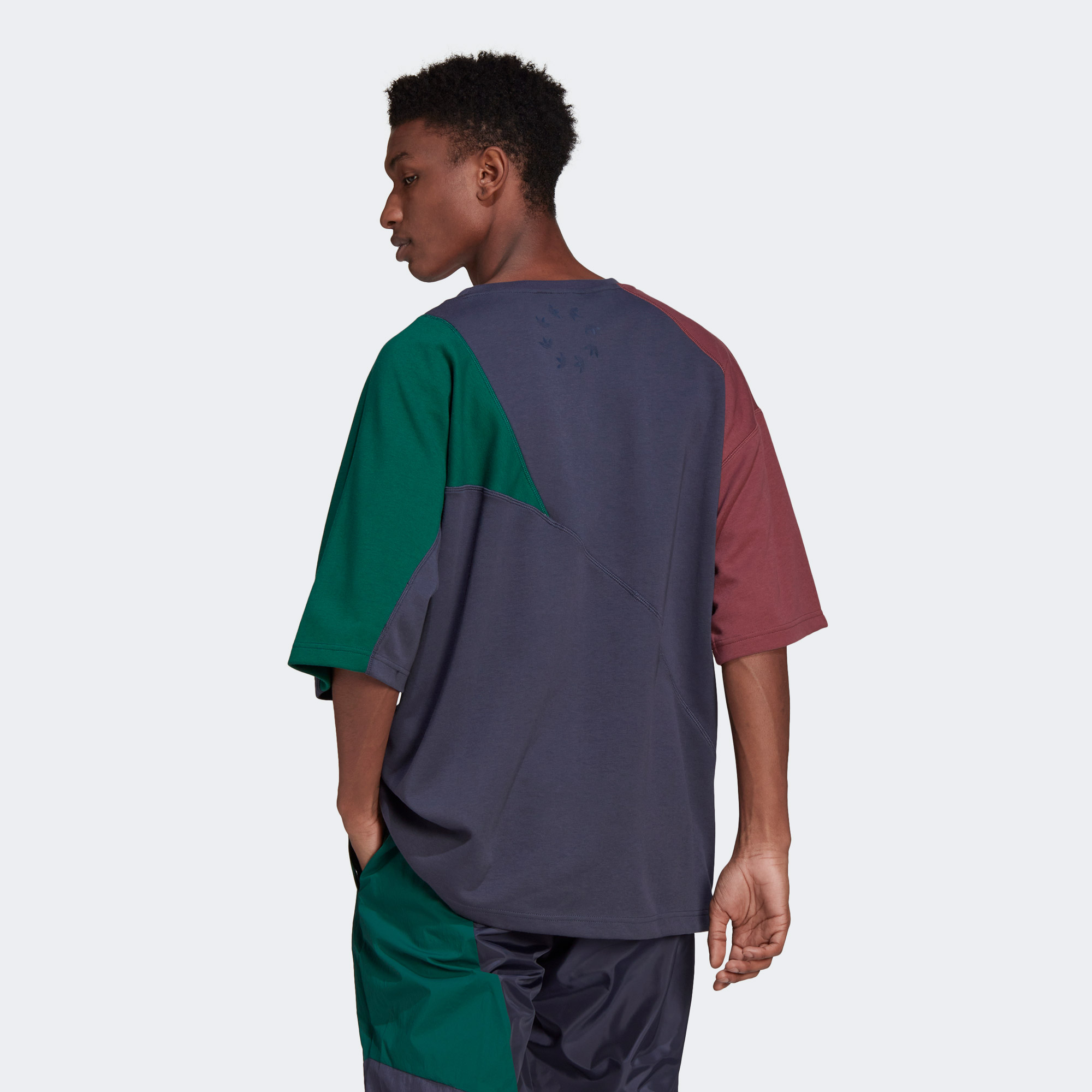 adidas Adicolor Colorblock Erkek Lacivert T-Shirt