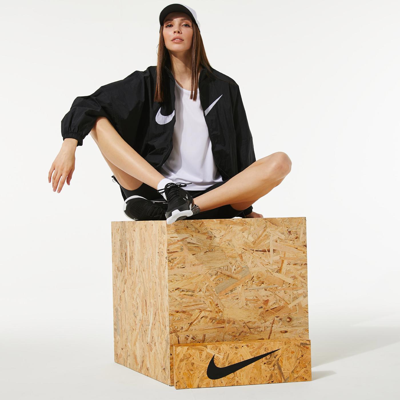 Nike Sportswear Essential Kadın Siyah Ceket