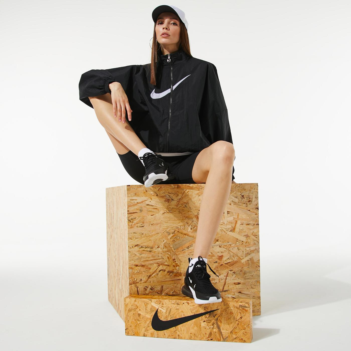 Nike Sportswear Essential Kadın Siyah Ceket