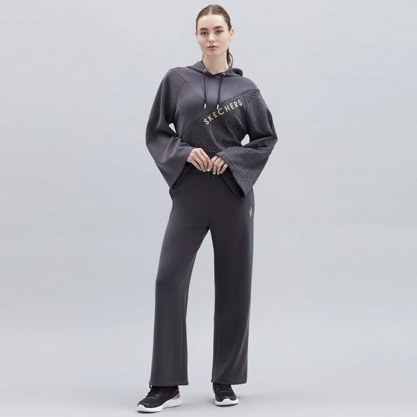 Skechers Elite Print Detailed Kadın Siyah Sweatshirt