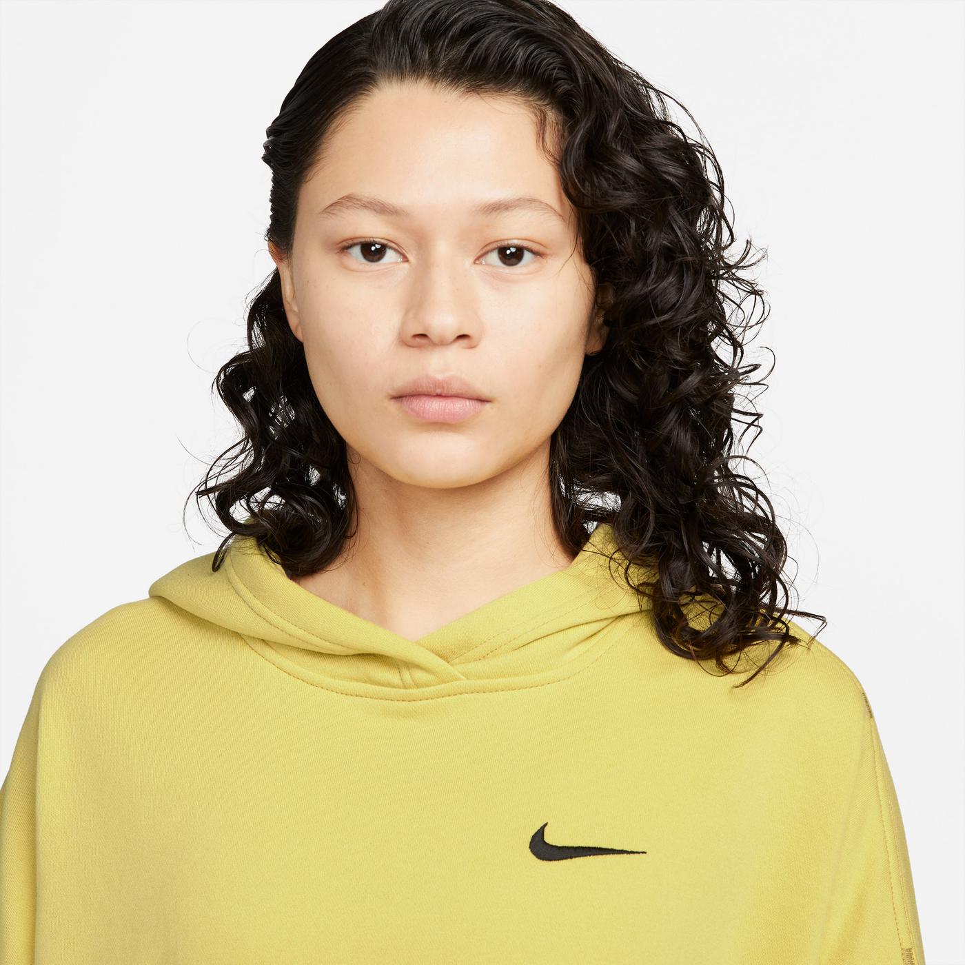 Nike Sportswear Swoosh Kapüşonlu Kadın Sarı Sweatshirt